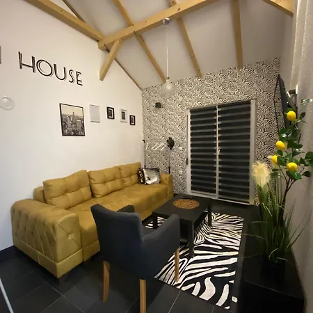 Merlin House Holiday home