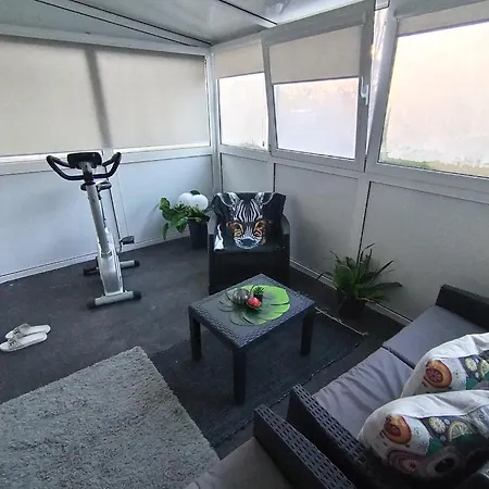 Дом отдыха Merlin House