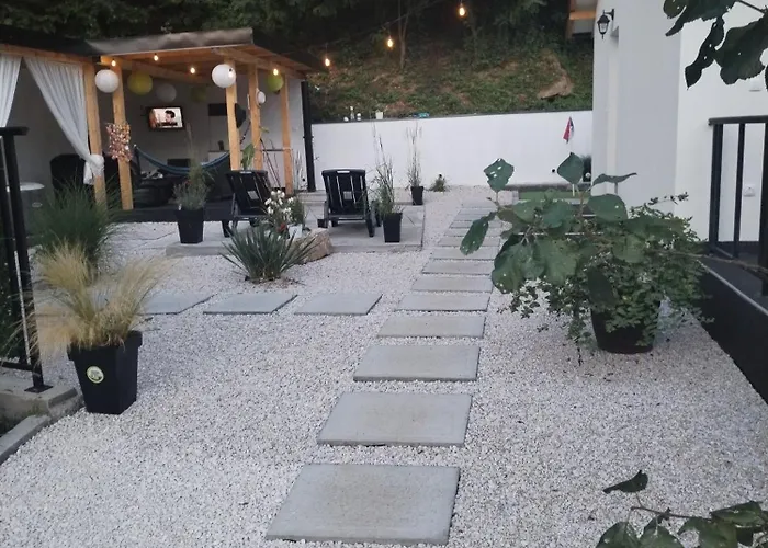 Merlin Kuca 別荘 *