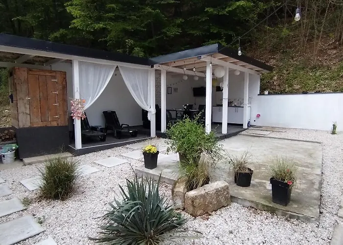 Merlin Kuca * Vrnjačka Banja