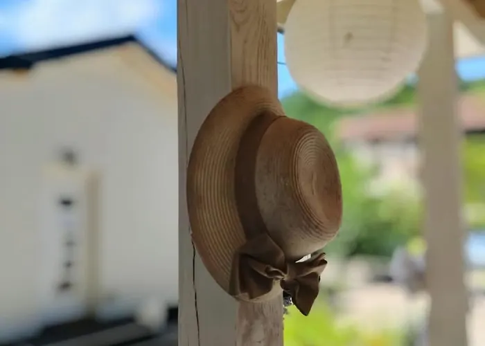 Merlin Kuca * Vrnjačka Banja